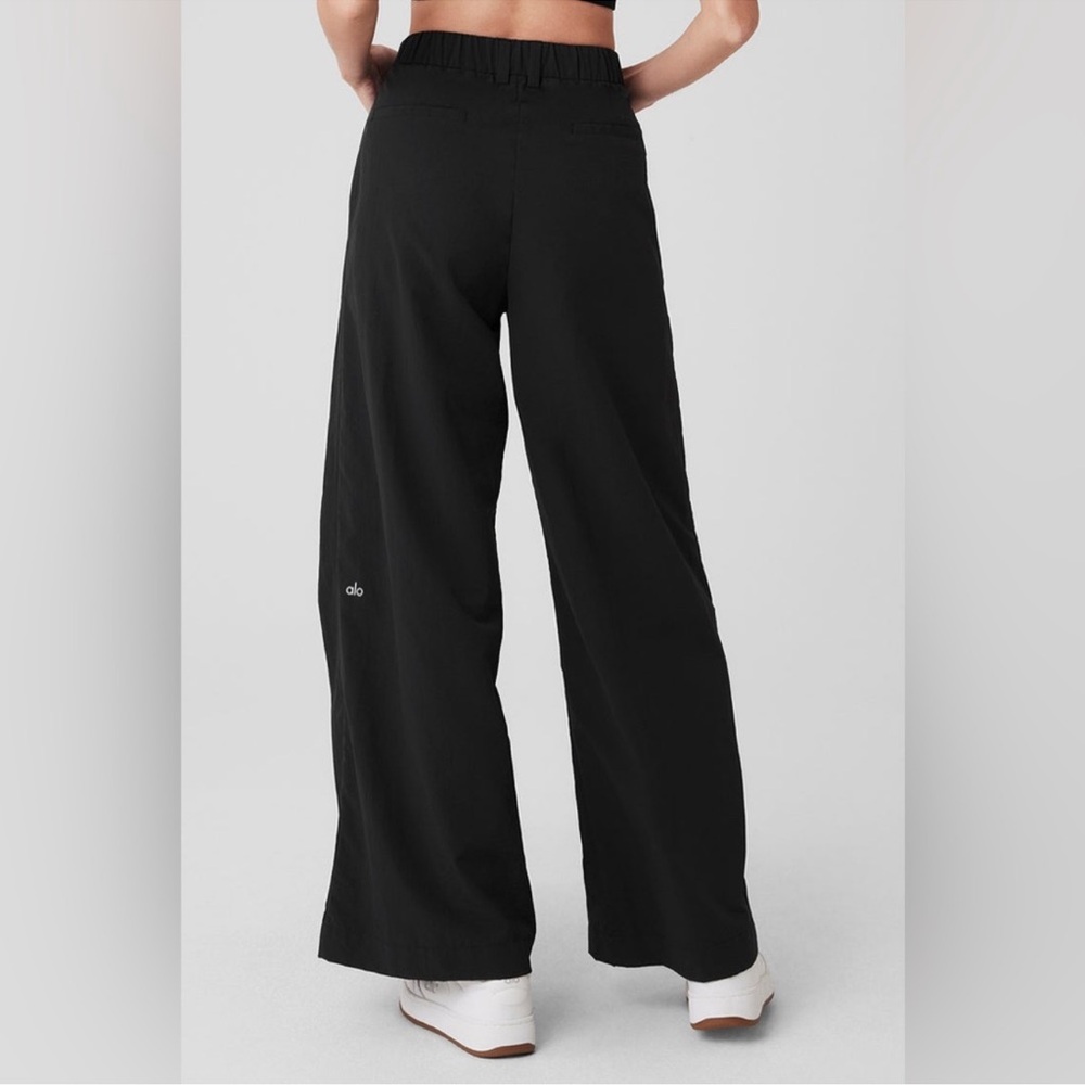 Alo Yoga High Waist Street Smart Trouser Pants Womens Medium Wide Leg Black - Picture 2 of 11